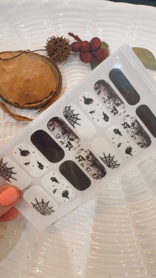 Ghostly Glam (Halloween Collection)