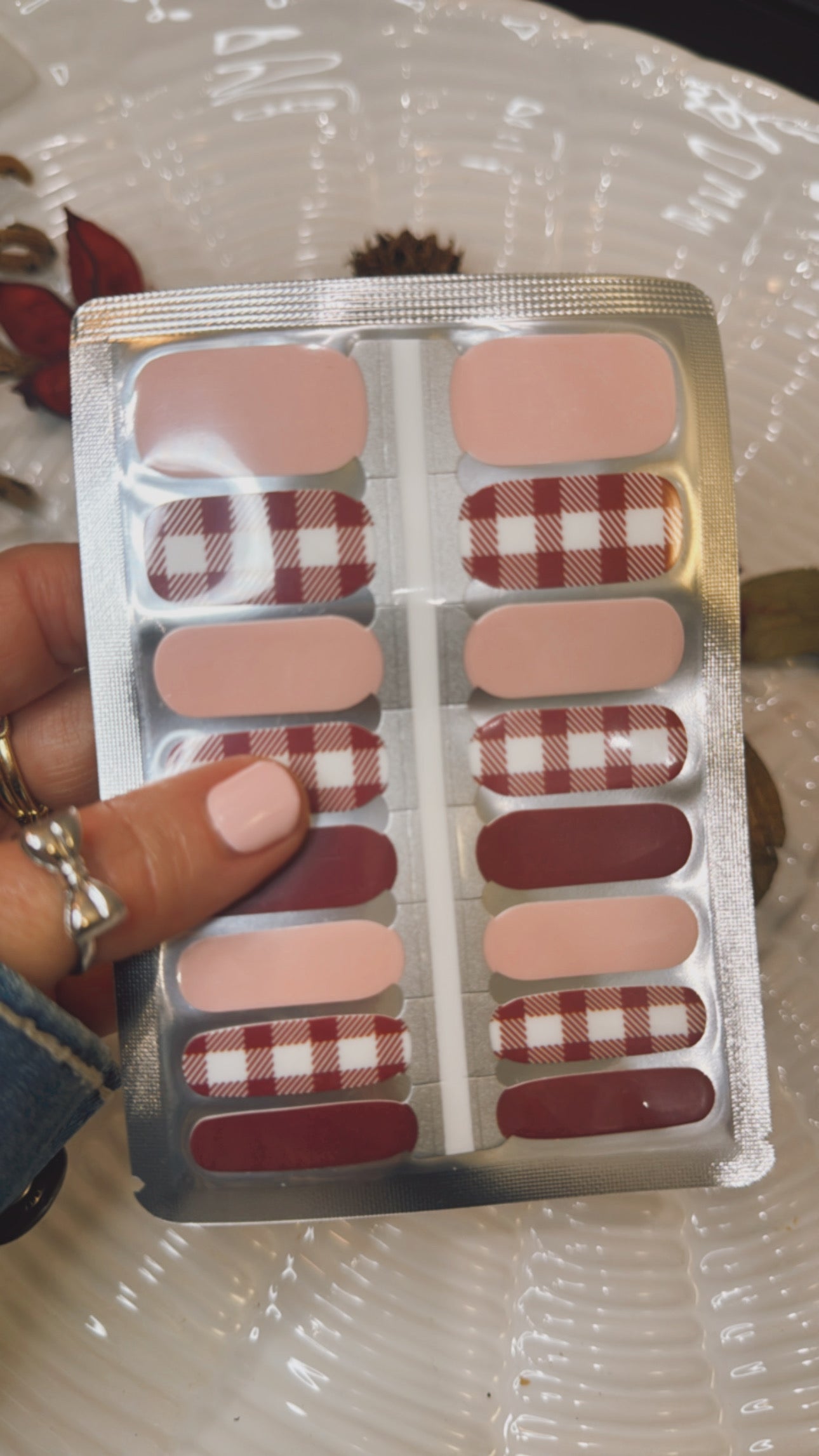 Gingham Glow